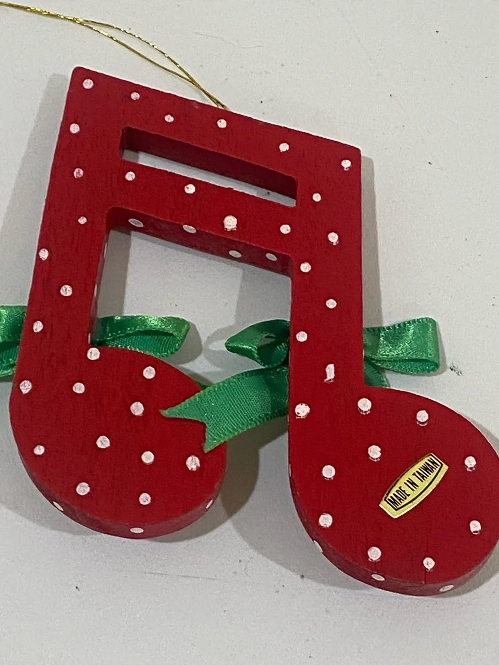 Vintage Music Note Hand Painted  Christmas Ornament Made In Taiwan Musician